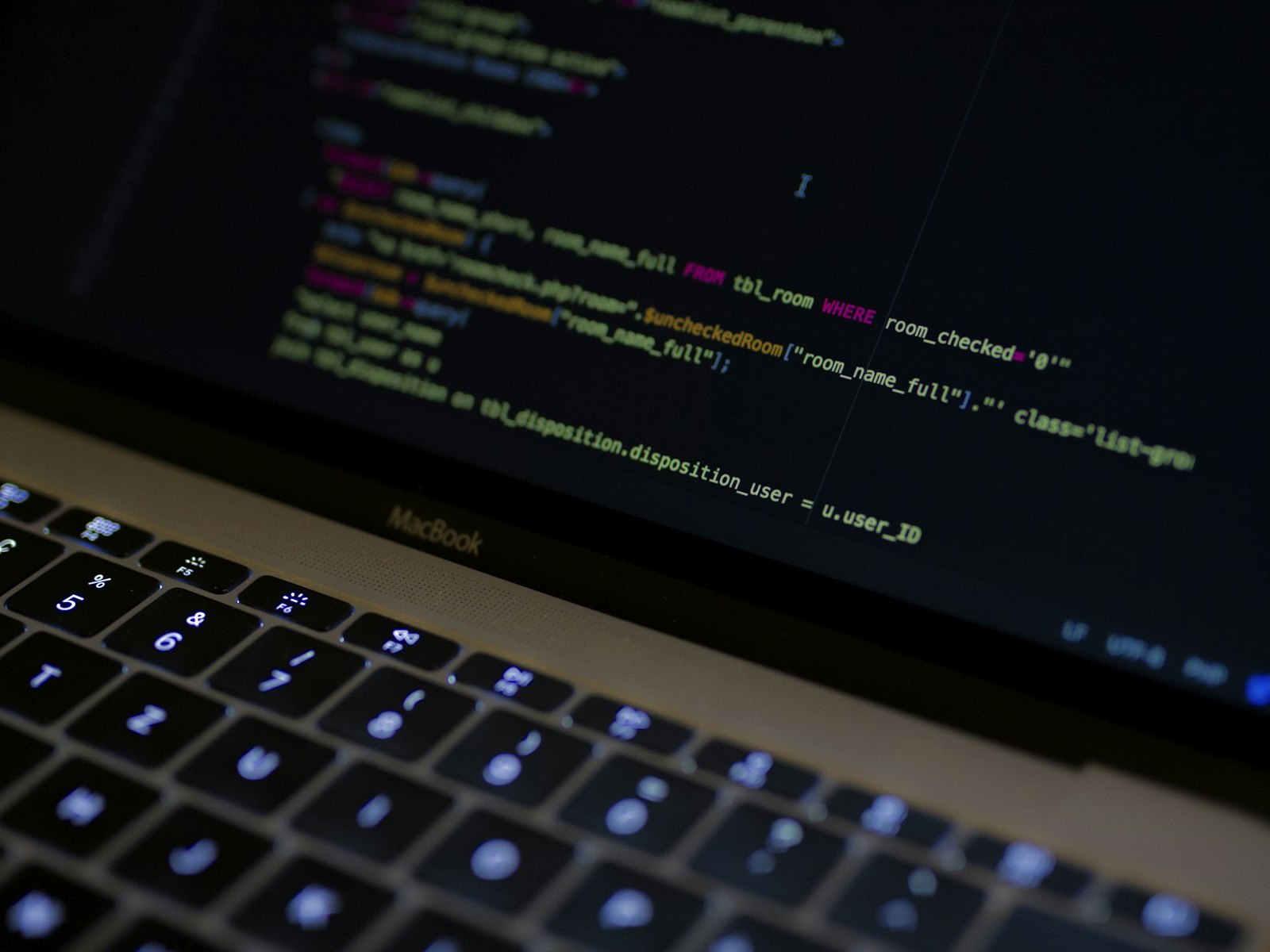 API métier lisible et stable